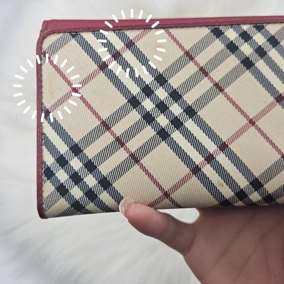 Burberry Nova Check Long Wallet Leather Long Wallet - Picture 17 of 17